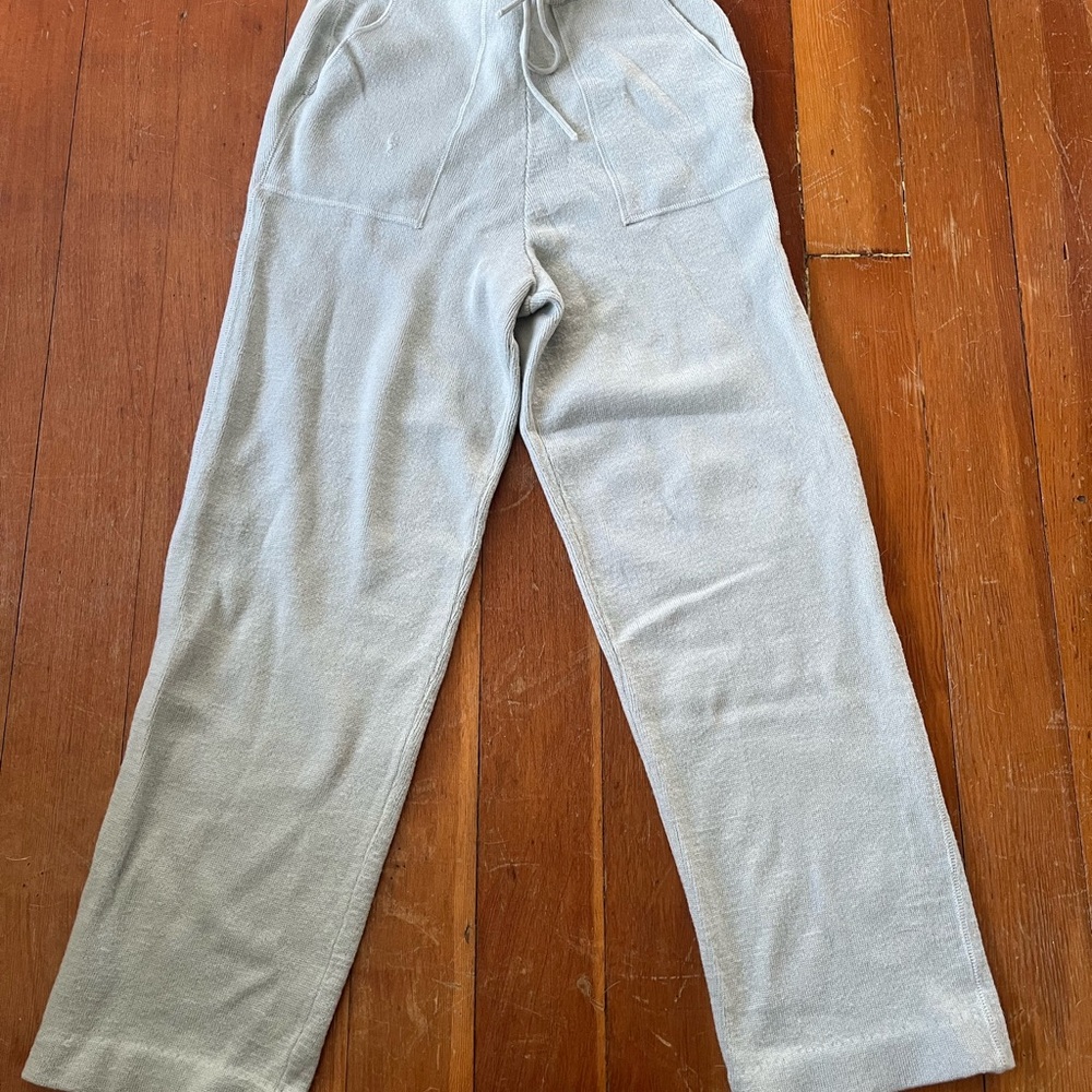 Ellen Tracy Light Gray Wool Garment